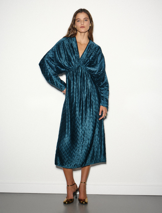 платье миди с сатиновым блеском - цена, описание и отзывы - фото №2