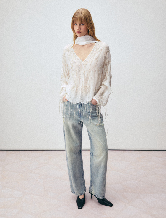 блуза из вискозы с вышивкой бисером - цена, описание и отзывы - фото №2