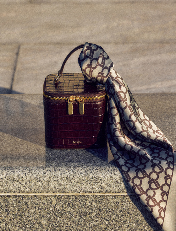 сумка из натуральной кожи с тиснением - цена, описание и отзывы - фото №2