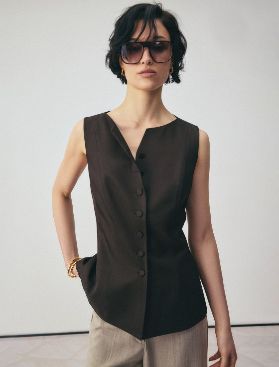 жилет из костюмной шерсти - цена, описание и отзывы - фото №2