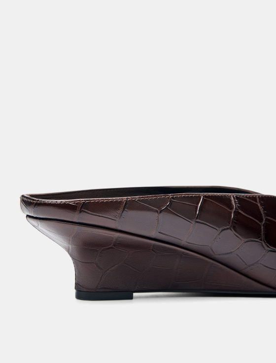 мюли из натуральной кожи с тиснением - цена, описание и отзывы - фото №3