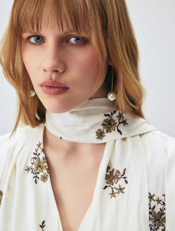 блуза из вискозы с цветочной вышивкой - цена, описание и отзывы - фото №6