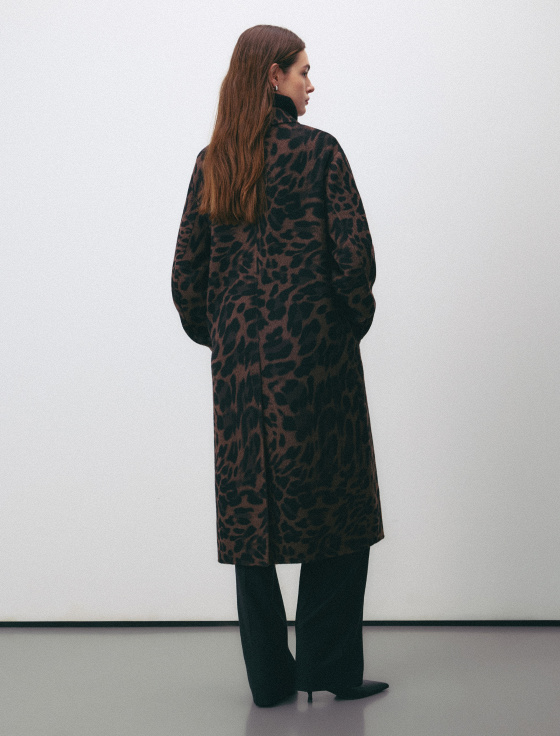 пальто из 100% шерсти с анималистичным принтом - цена, описание и отзывы - фото №3