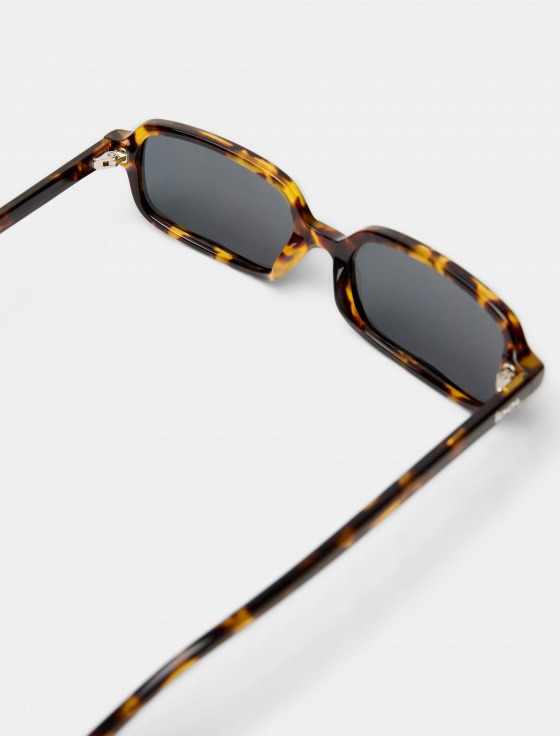 очки солнцезащитные - цена, описание и отзывы - фото №4