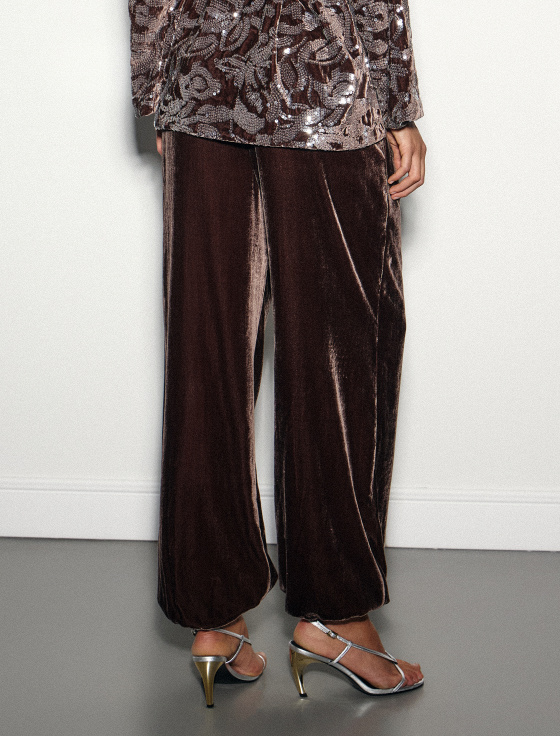 брюки из плотного бархата - цена, описание и отзывы - фото №4