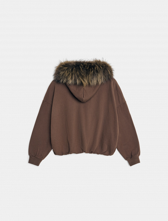 толстовка с отделкой из меха енота - цена, описание и отзывы - фото №7