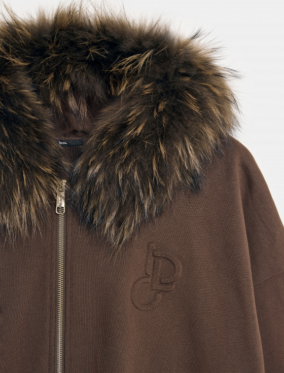 толстовка с отделкой из меха енота - цена, описание и отзывы - фото №8