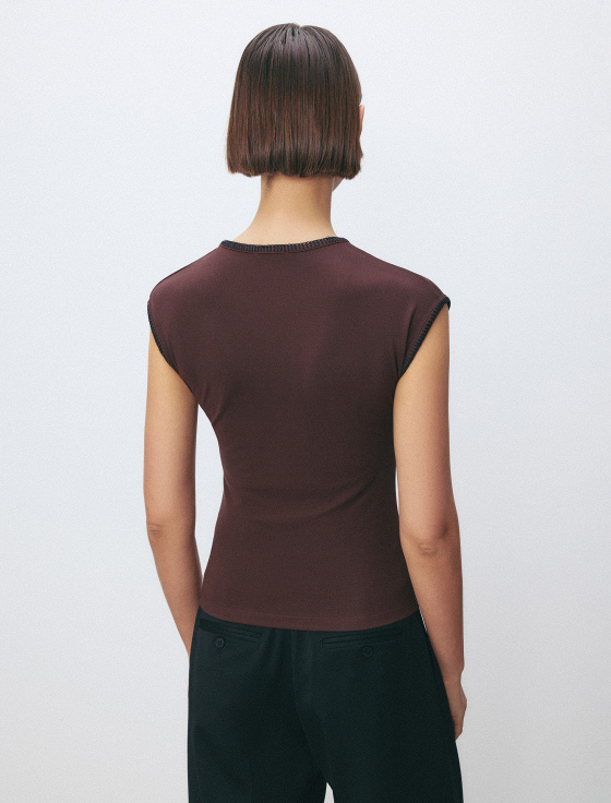 футболка из вискозы с декоративной вышивкой - цена, описание и отзывы - фото №5