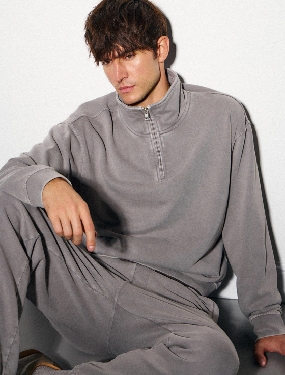 свитшот с горловиной на молнии из 100% хлопка - цена, описание и отзывы - фото №3