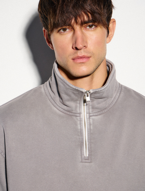 свитшот с горловиной на молнии из 100% хлопка - цена, описание и отзывы - фото №4