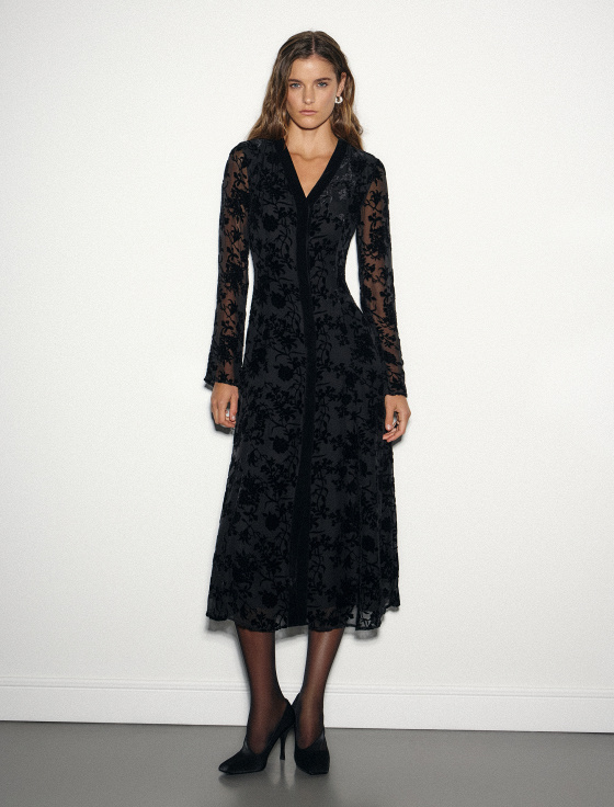 платье из панбархата с цветочным узором - цена, описание и отзывы - фото №1