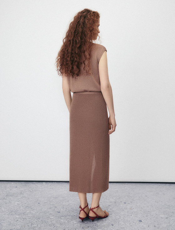 юбка миди со шлицей - цена, описание и отзывы - фото №4