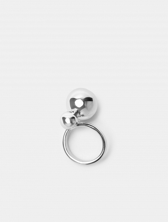 кольцо с декором в форме шара - цена, описание и отзывы - фото №1
