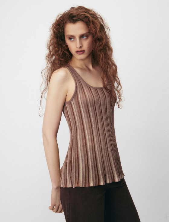 жилет из вискозы с люрексом - цена, описание и отзывы - фото №2